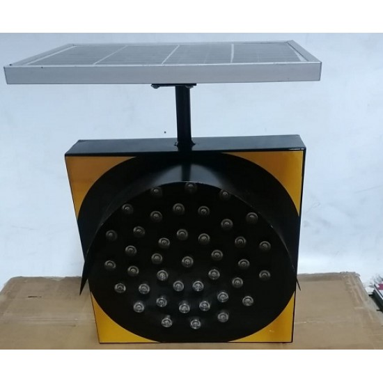 300 LÜK GÜNEŞ ENERJİLİ FLAŞÖR LAMBA