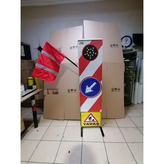 GÜNEŞ ENERJİLİ SABİT BAYRAKLI YÖNLENDİRME CİHAZI